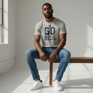 University of Michigan Wolverines NCAA Go Blue Slice Men's T-Shirt/Size: Large